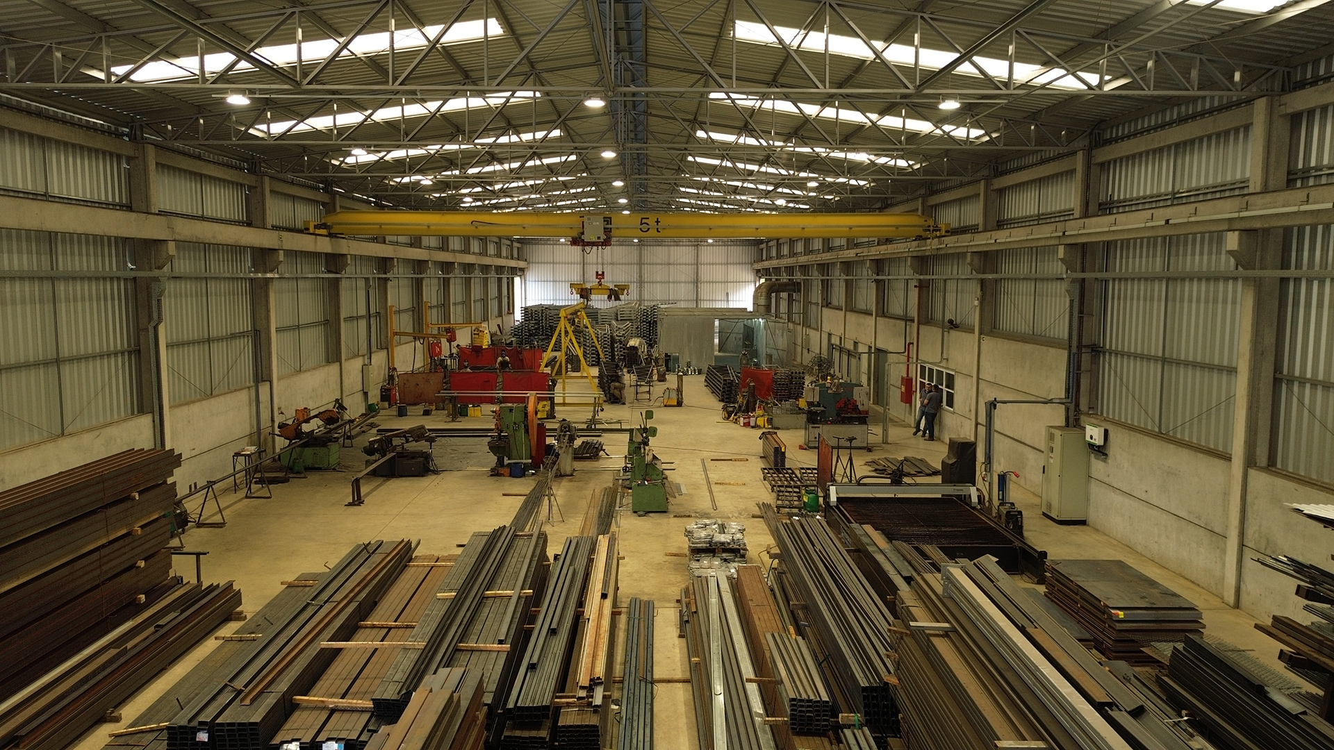 Metalbovi - Estruturas Pré-Fabricadas e Estruturas Metálicas - Obra Agrosserrana
